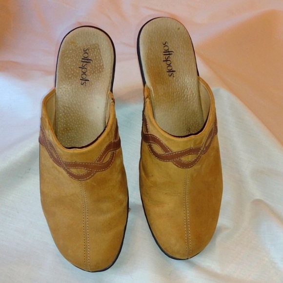Softspots nubuck leather clogs - Picture 1 of 6